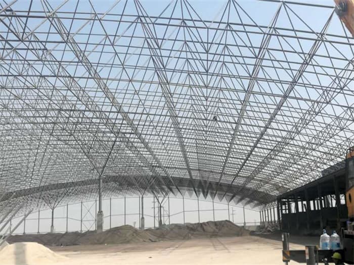 辽宁钢厂料仓网架工程